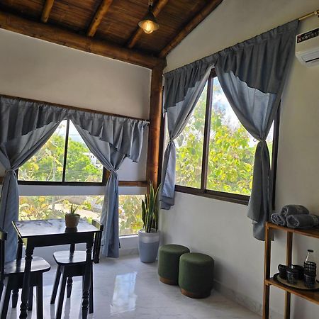Palmendros Hosteria Montañita Exterior foto